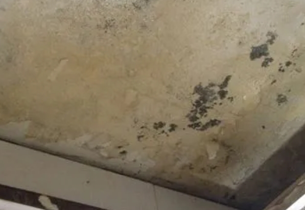 丰台阳台漏水维修公司分享下丰台卫生间渗水维修需要注意哪些问题。